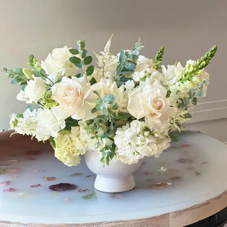 September Floral Workshop — Neutral Centerpiece Design