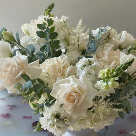 September Floral Workshop — Neutral Centerpiece Design